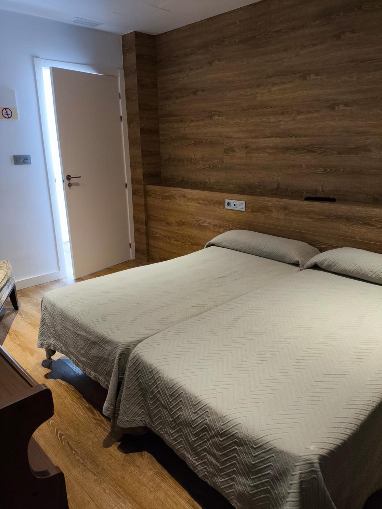 Hotel Alcazar Mula Εξωτερικό φωτογραφία